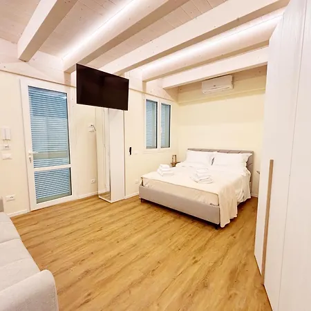Bio-suite Garden * Βιαρέτζιο